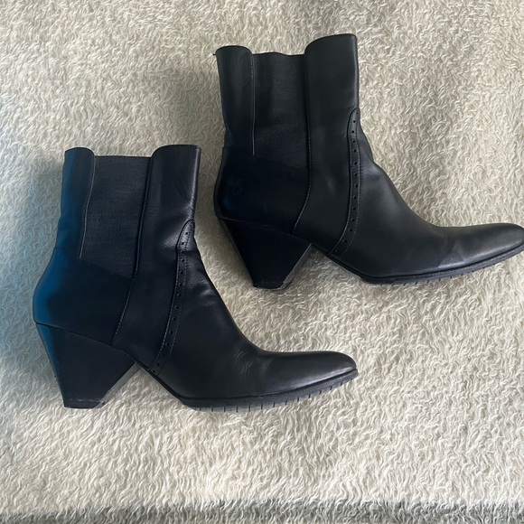 John Fluevog Purpose Intent Chelsea Boot - Black - Size 9.5 - Picture 5 of 12